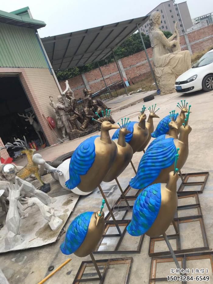 風(fēng)景區(qū)玻璃鋼孔雀雕塑 售樓處廣場雕塑 仿古擺件