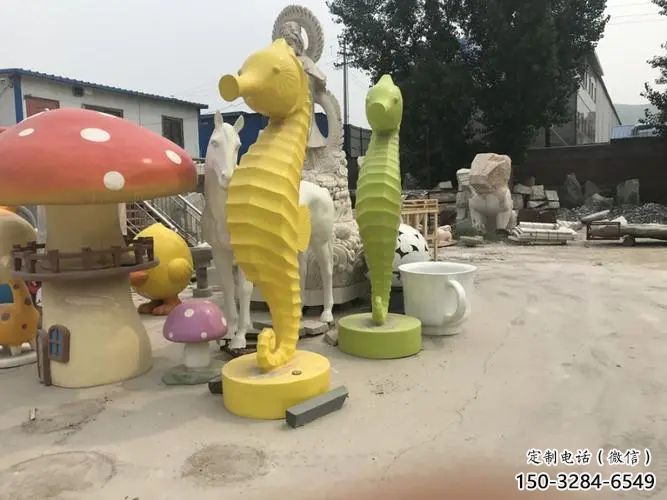 大型玻璃鋼海馬雕塑 商業(yè)街廣場(chǎng)雕塑 古銅色擺件