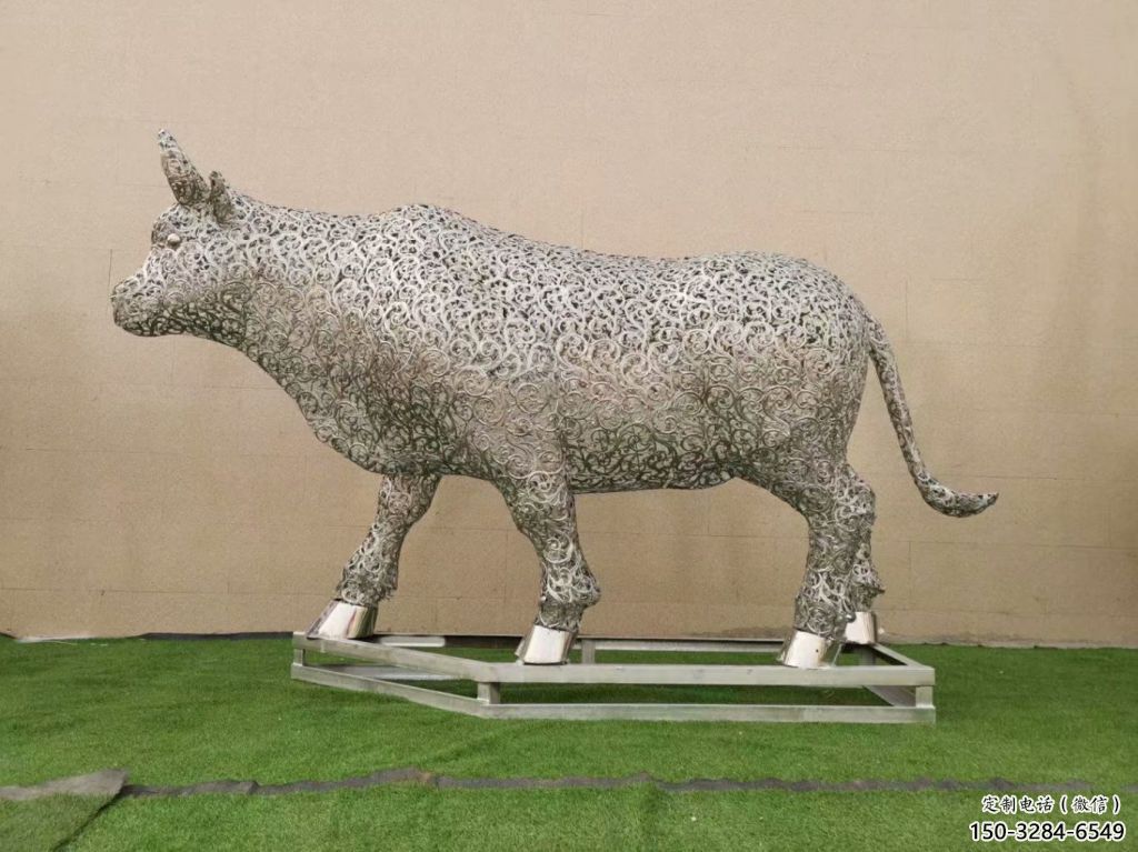 庭院小牛雕塑，動物主題，鏤空工藝