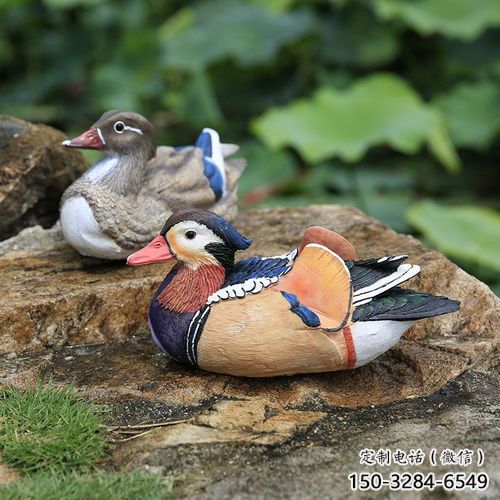 抽象鴛鴦雕塑 店門口彩繪雕塑 步行街?jǐn)[件