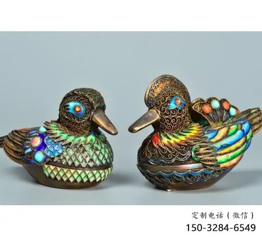 田間鴛鴦雕塑 彩繪仿真雕塑 園林擺件