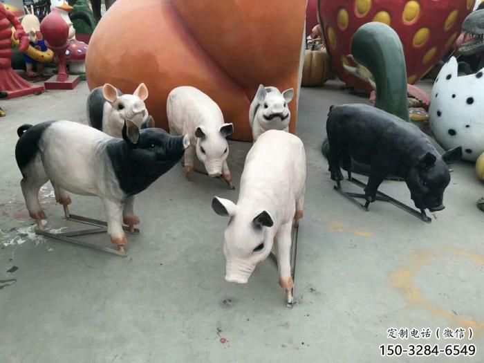 房地產(chǎn)野豬雕塑，仿古動漫雕塑，噴砂制造