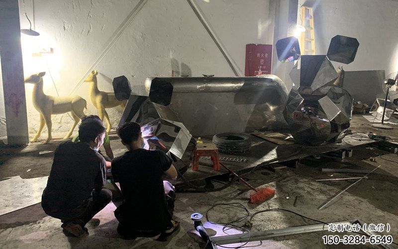 操場老鼠雕塑，鏤空海洋雕塑，噴砂制造