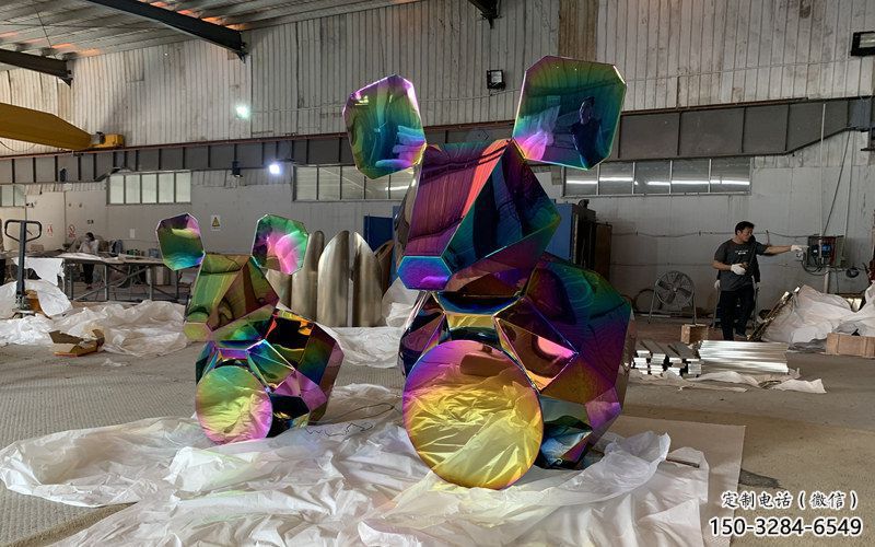 小區(qū)老鼠雕塑，拉絲海洋雕塑，抽象效果