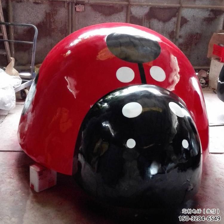 公園蟲子雕塑，噴砂發光雕塑，鑄銅工藝