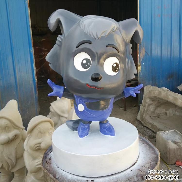 步行街小羊雕塑，鑄銅農(nóng)耕雕塑，動漫方式