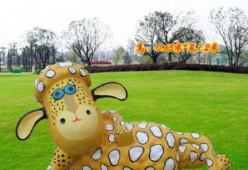 公園小羊雕塑，噴砂發(fā)光雕塑，鑄銅工藝