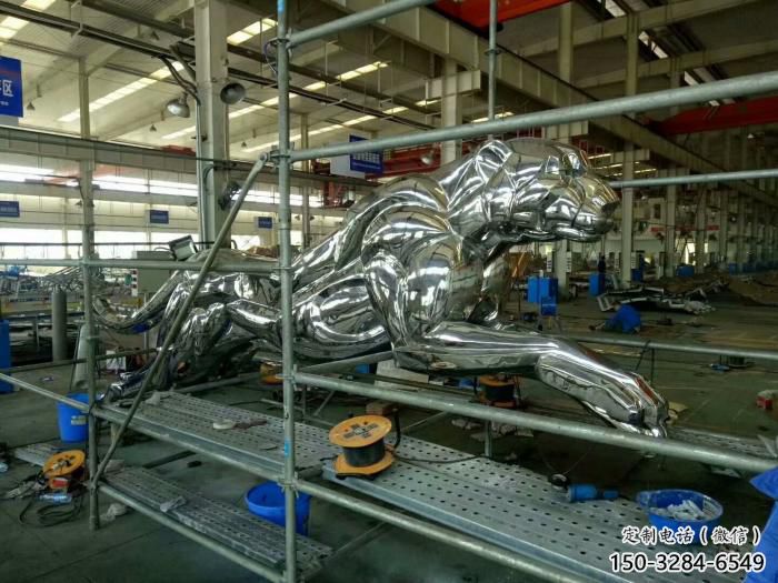 校園獵豹雕塑，拉絲動物雕塑，卡通主題