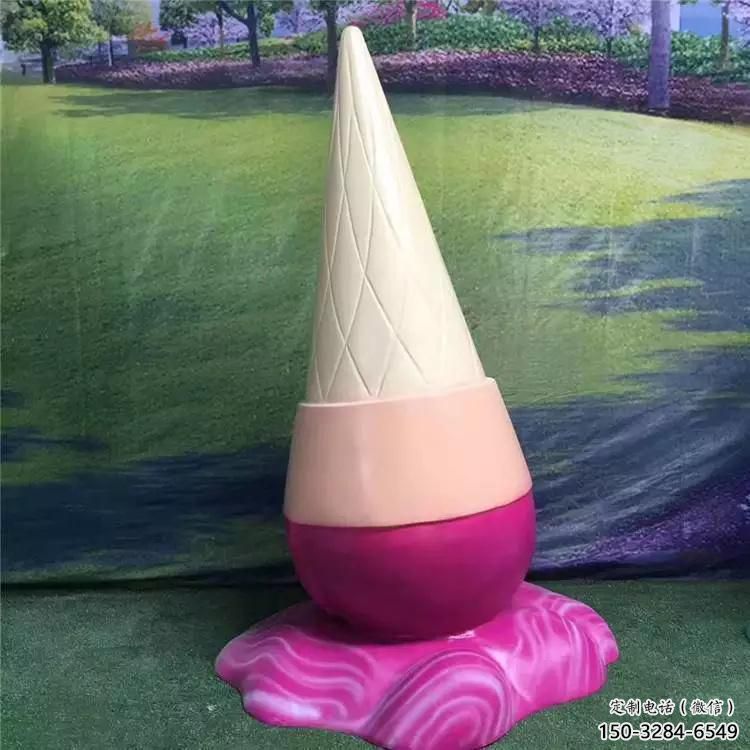 售樓部冰淇淋雕塑，噴砂發(fā)光雕塑，彩繪題材