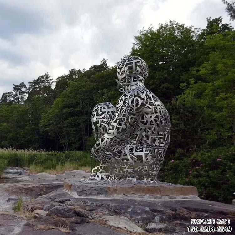 房地產(chǎn)字母人物雕塑，仿古景觀雕塑，噴砂制造