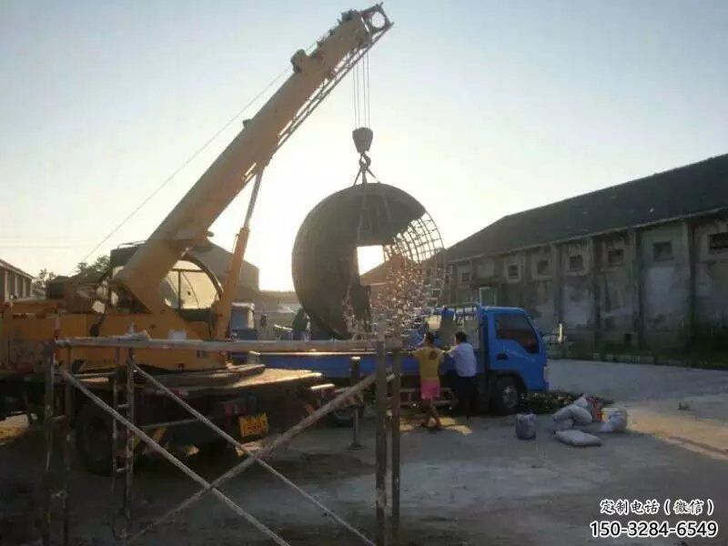 戶外銅錢雕塑，仿古鑄銅雕塑，烤漆工藝