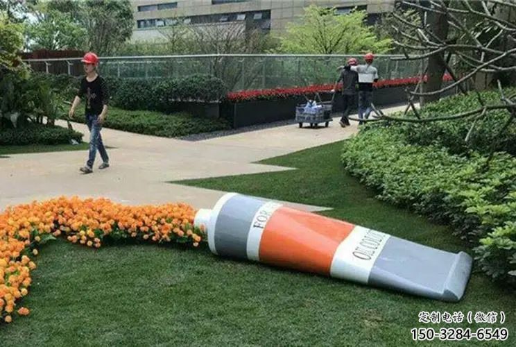 創意牙膏雕塑 公園雕塑 彩繪雕塑擺件