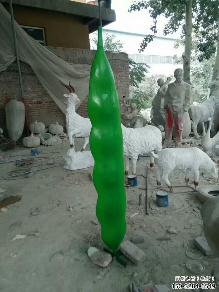 大型玻璃鋼豆角雕塑 門口創意雕塑 售樓處小品