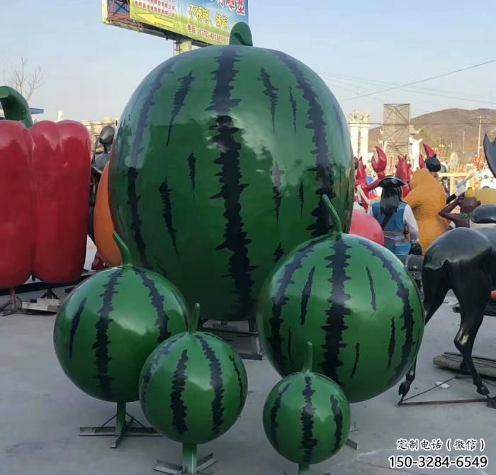 街道西瓜雕塑 現代景觀水果雕塑 彩繪果蔬雕塑