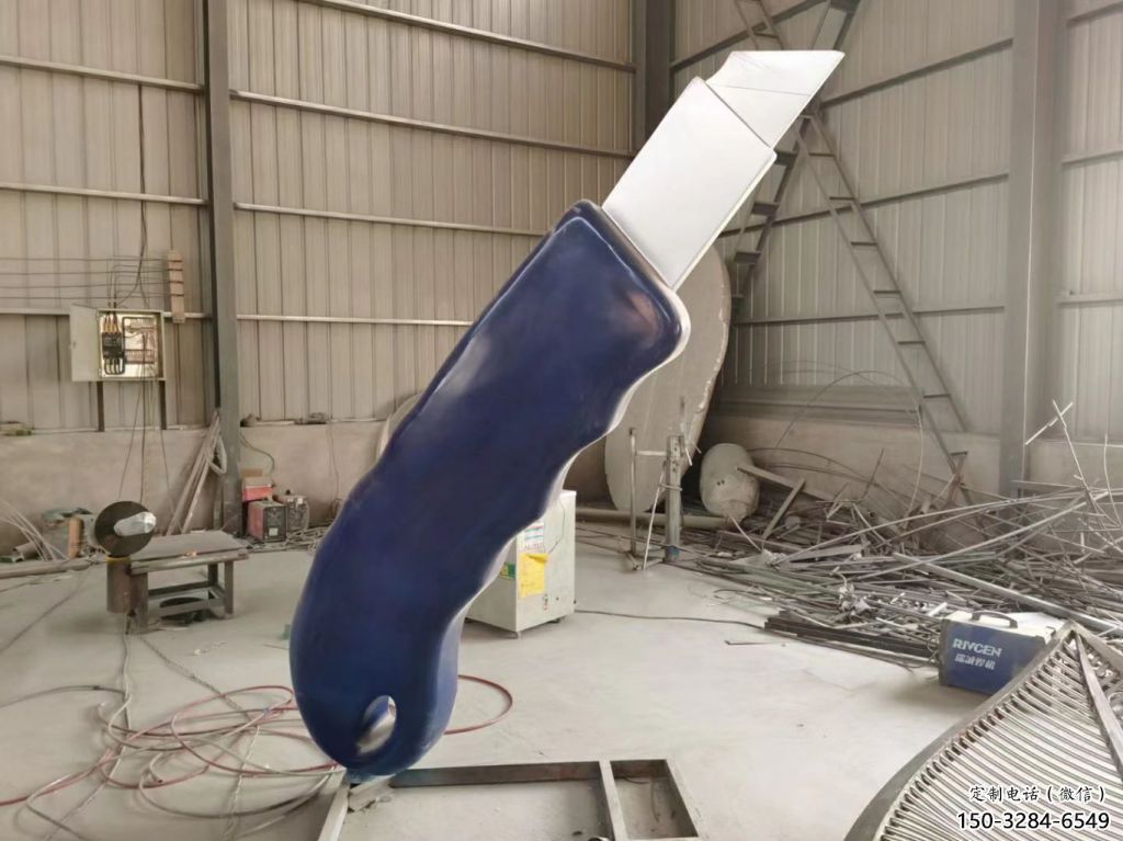 步行街螺絲釘雕塑 游樂場器械雕塑 鑄造工業雕塑