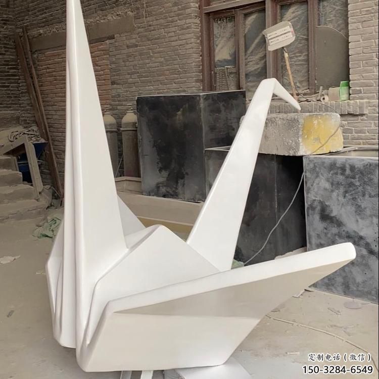 步行街千紙鶴雕塑 游樂場(chǎng)折紙風(fēng)格 鑄造鶴鳥雕塑
