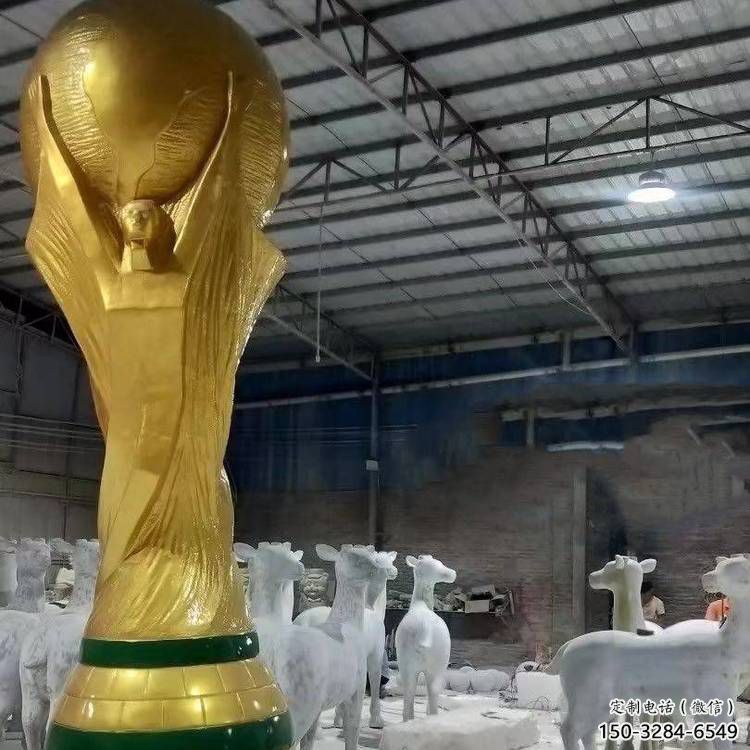 大型獎杯雕塑 鍛造發光標識雕塑 房地產紀念雕塑