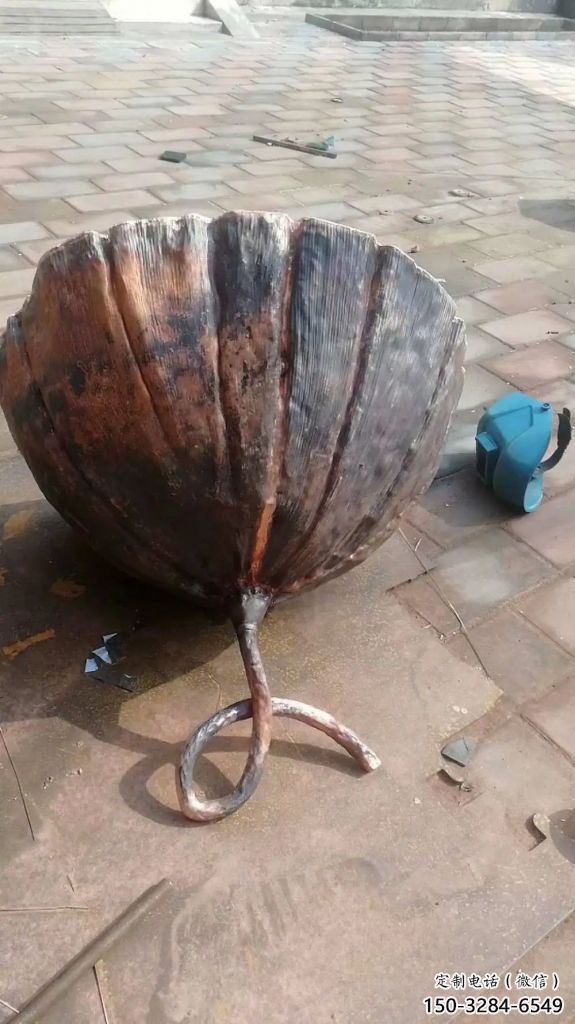 異形蓮蓬雕塑 現代校園雕塑 校園植物雕塑