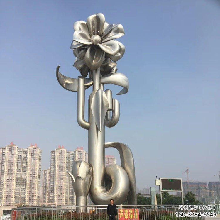 仿古喇叭花雕塑 騰飛花卉雕塑 房地產雕塑