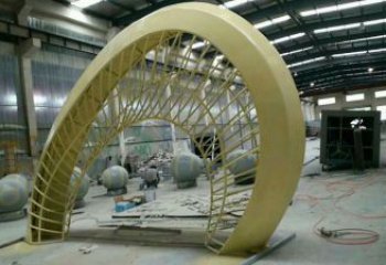 大型不銹鋼拱門雕塑，鏤空烤漆工藝制作