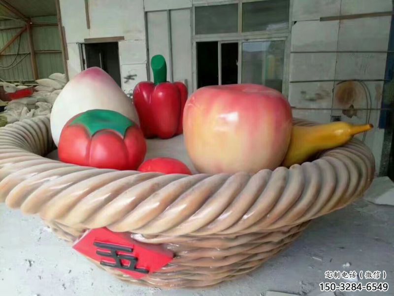 建筑雕塑制造商，城區(qū)小品，仿真果籃雕塑定制