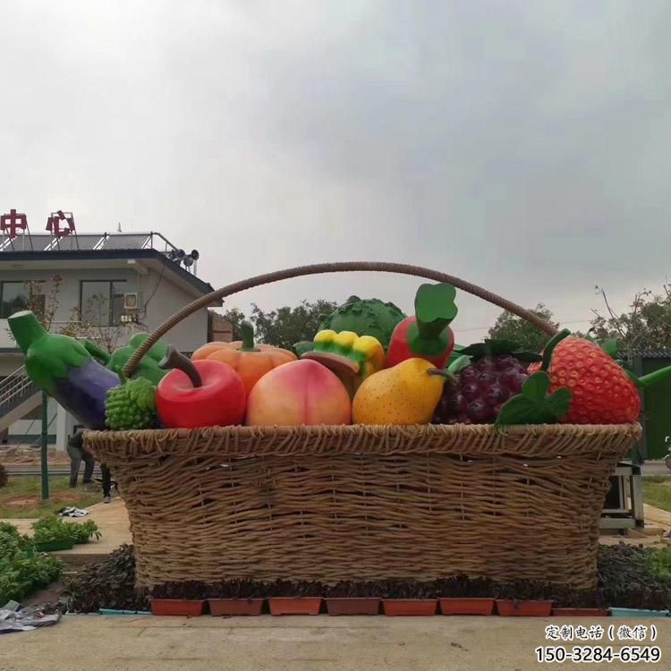 酒店果籃雕塑定價，景觀雕塑，蔬菜果籃雕塑擺件