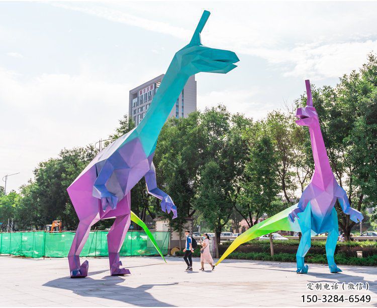 現代恐龍雕塑定制，中式工藝，景觀烤漆恐龍雕塑造型