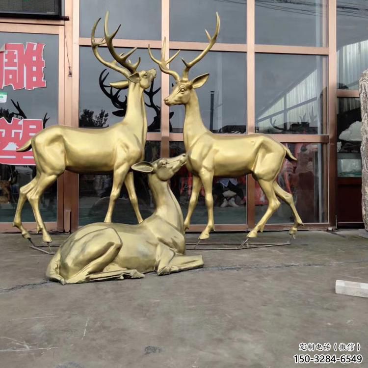 小區馴鹿雕塑，動物軟裝雕塑，抽象效果