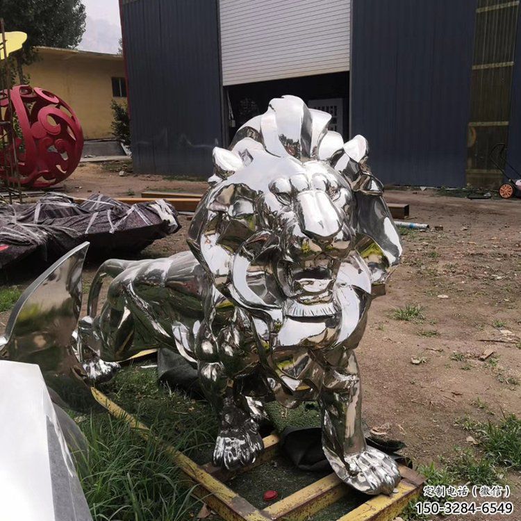 景觀獅子雕塑優(yōu)選，陸地?cái)[件，不銹鋼獅子雕塑供應(yīng)