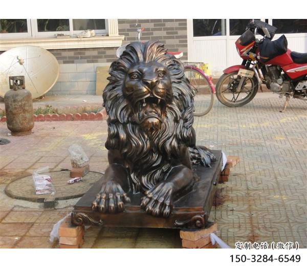 戶外獅子擺放通用，陸地擺件，景觀趴獅雕塑制作優選
