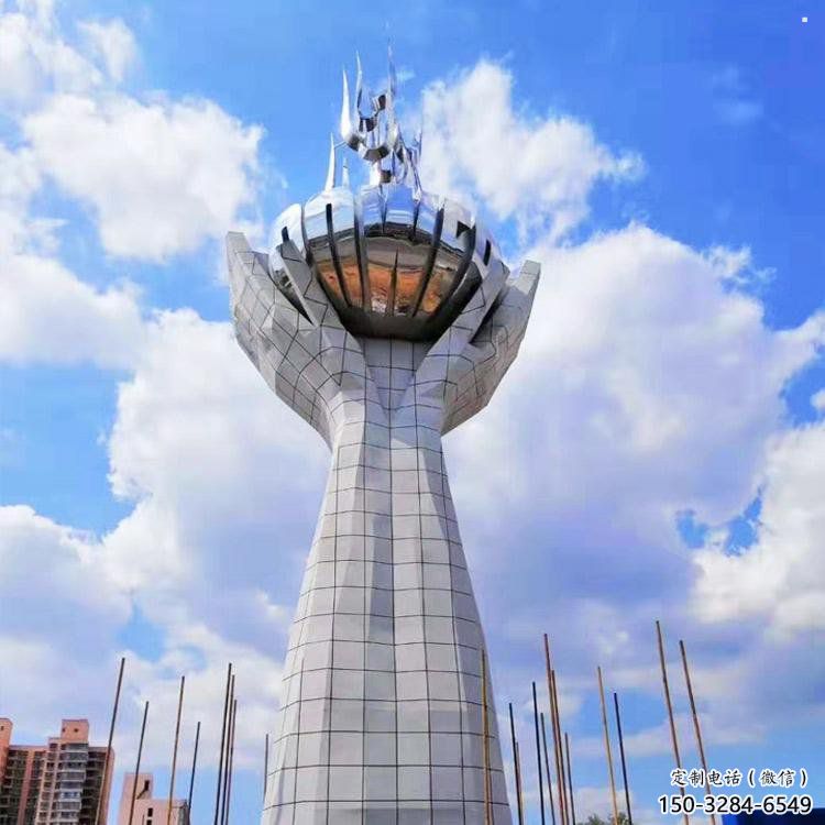 制造地球儀雕塑廠家，鋼管組合，手托地球儀雕塑制作