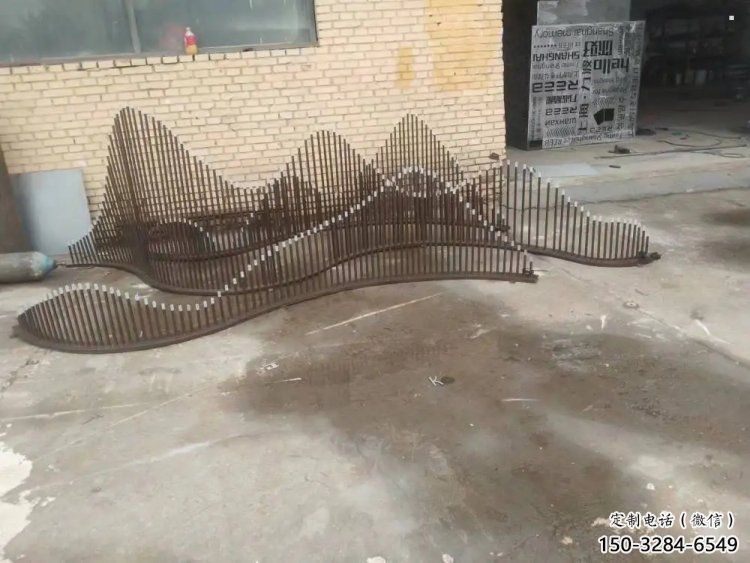 園林假山雕塑，噴漆景觀雕塑，網格形式