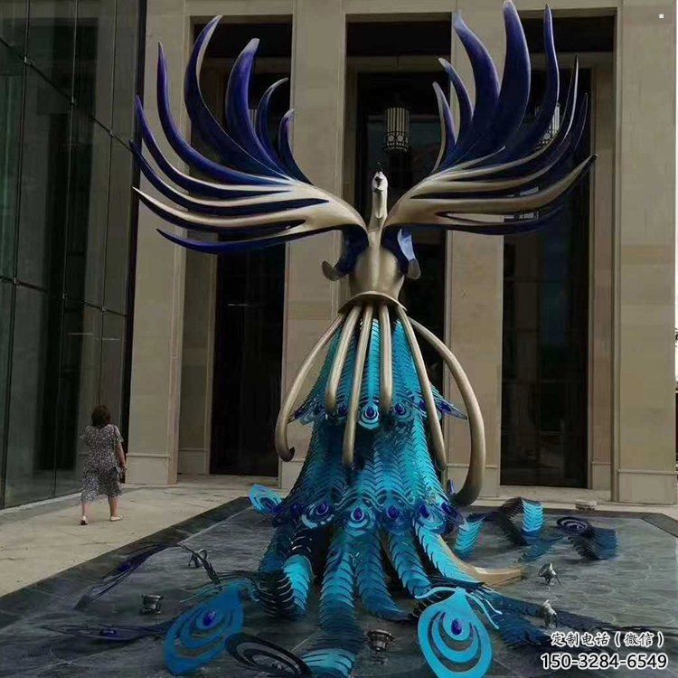 孔雀雕塑專供廠家，景觀雕塑，不銹鋼孔雀雕塑供應