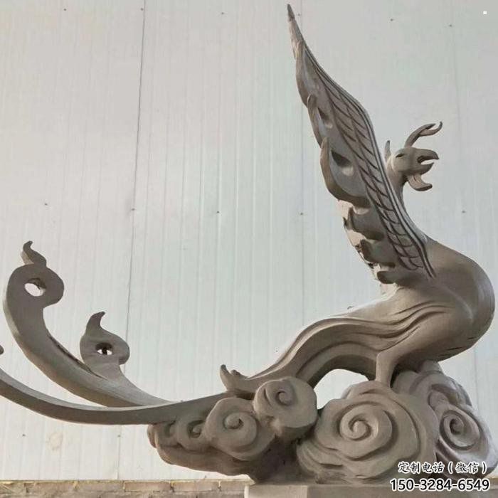 景觀孔雀雕塑制作，標識雕塑，銅孔雀雕塑生產