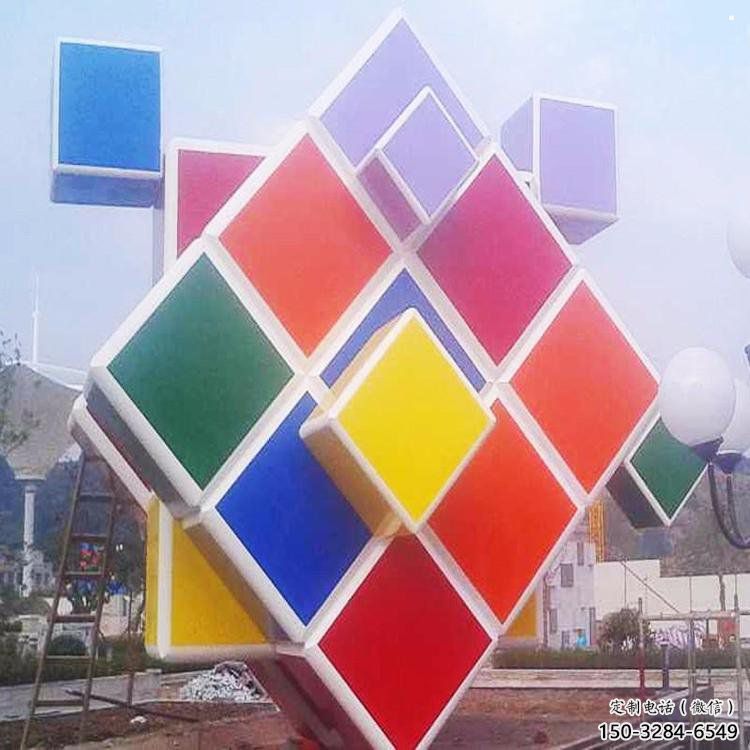 正方體雕塑優選，陸地擺件，不銹鋼正方體雕塑供應