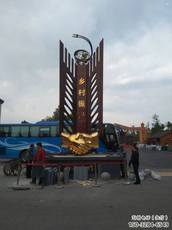 握手雕塑服務商，街景小品，點擊不銹鋼握手雕塑廠家