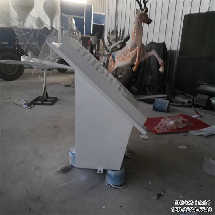 書籍雕塑承接，城市裝飾，大型玻璃鋼書籍雕塑公司