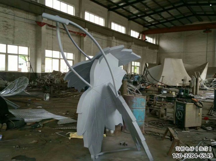 楓葉雕塑生產，景區案例，景觀不銹鋼楓葉雕塑優選