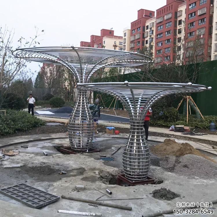 制造遮陽樹雕塑廠家，地標擺件，鏤空遮陽樹雕塑訂做