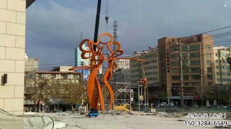 金屬鏤空樹雕塑制造商，鋼管組合，烤漆樹雕塑優選