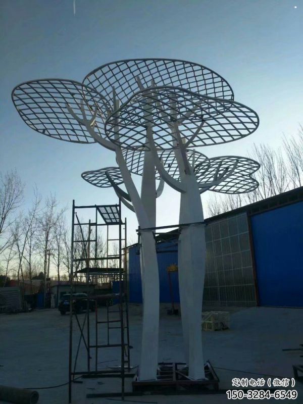 蘑菇樹雕塑定制，廣場(chǎng)系列，商場(chǎng)鏤空蘑菇樹雕塑供需