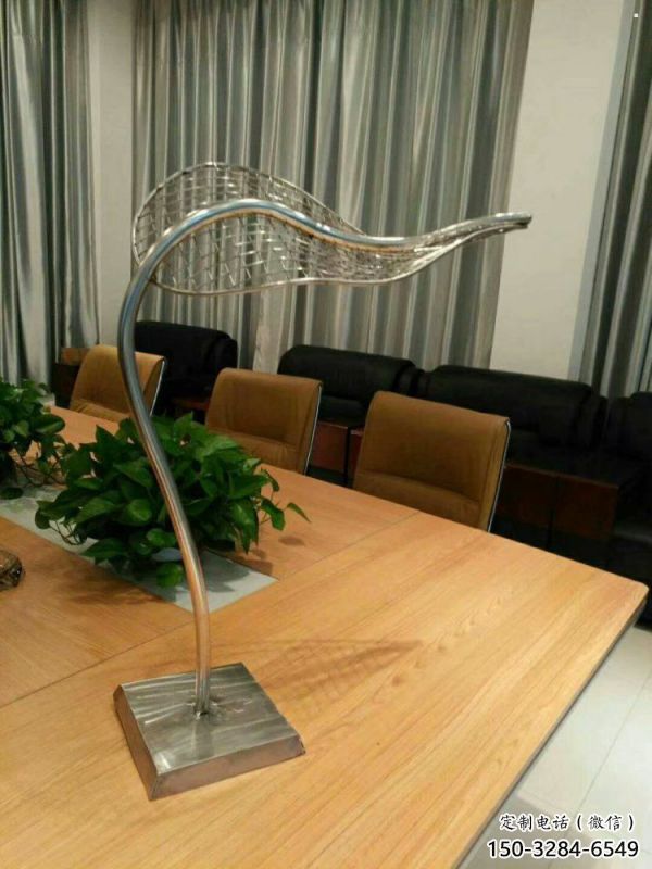 鏤空樹葉雕塑承接，城市雕塑，鏡面鏤空樹葉雕塑精品