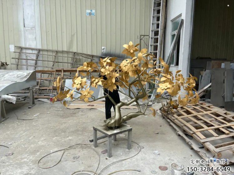 發財樹雕塑提供，戶外雕塑，不銹鋼發財樹雕塑廠家