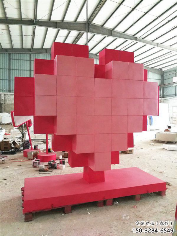 愛心雕塑訂做供需，景區雕塑，烤漆不銹鋼愛心雕塑廠家