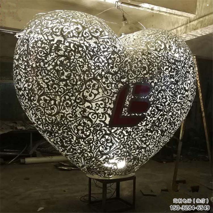 心形球雕塑制造，街景小品，景觀不銹鋼心形球雕塑優(yōu)價(jià)