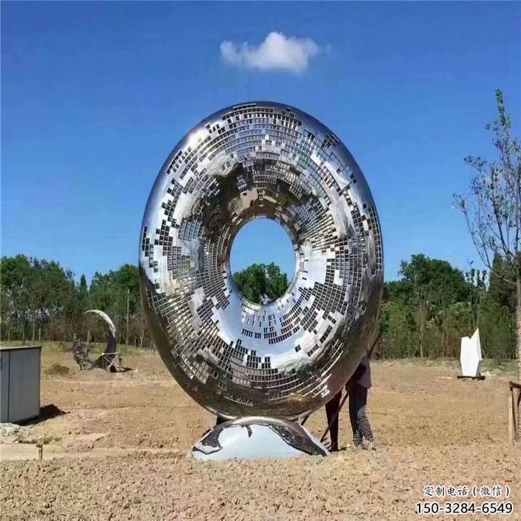 鏤空圓環雕塑制造商，美陳雕塑，不銹鋼圓環雕塑供給