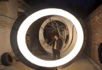 圓環(huán)雕塑制造商，城區(qū)小品，不銹鋼圓環(huán)雕塑制作定制