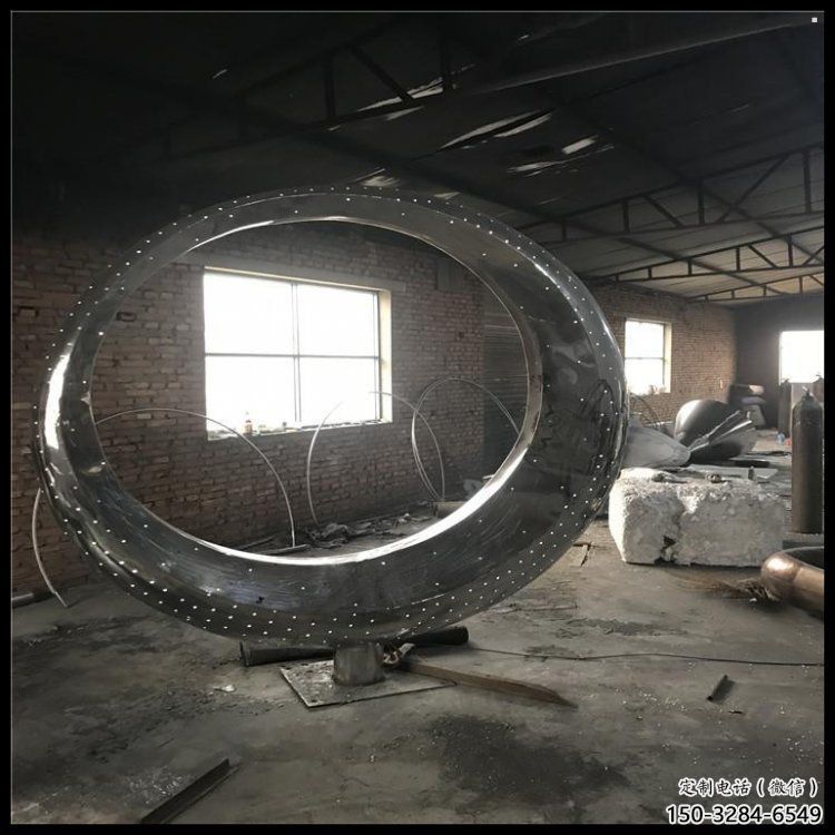 月亮船雕塑標(biāo)準(zhǔn)，彩鋼制作，不銹鋼月亮船雕塑優(yōu)價