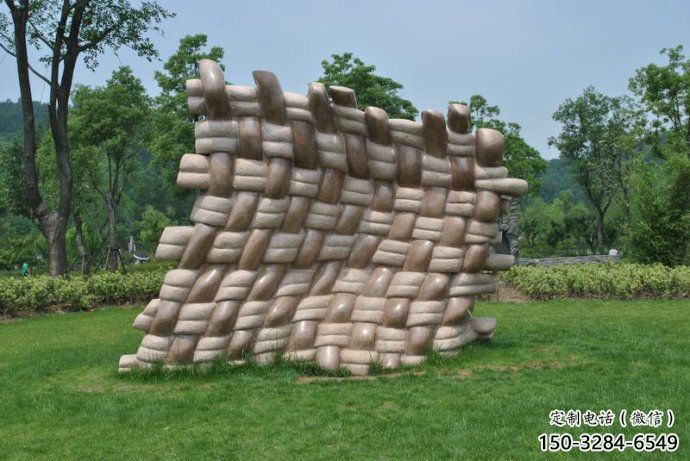 龍巖鏤空包包雕塑