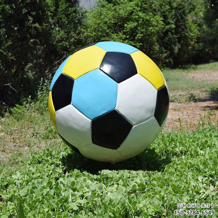 桂林籃球雕塑觀賞型，戶外擺放，玻璃鋼籃球雕塑定制廠家